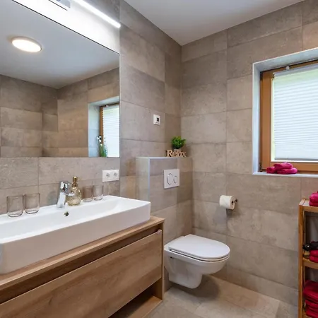 Farmház Bauernhof Unterstegen