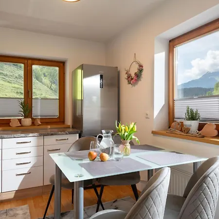 Bauernhof Unterstegen בית חווה