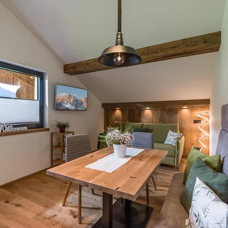 Bauernhof Unterstegen Farm stay *